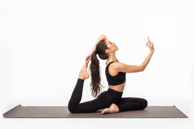 Naturopathy and Yoga Therapy at Lifeshots in Thane