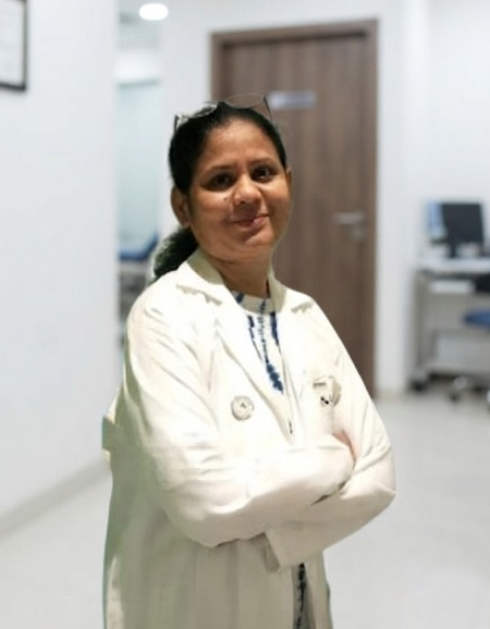 Dr. Vaishali Ayurvedacharya and Panchakarma Specialist at Lifeshots Thane